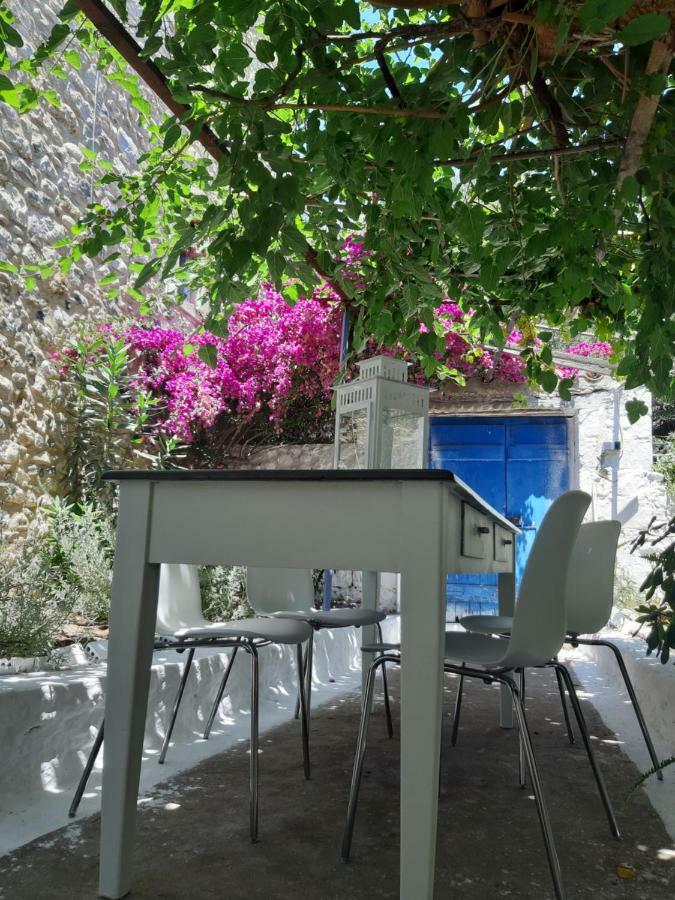 Villa Avli Kardamyli Exterior photo