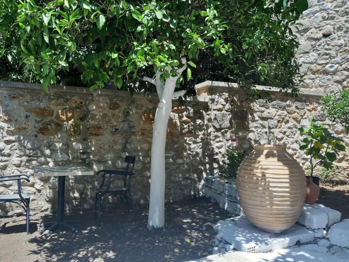 Villa Avli Kardamyli Exterior photo